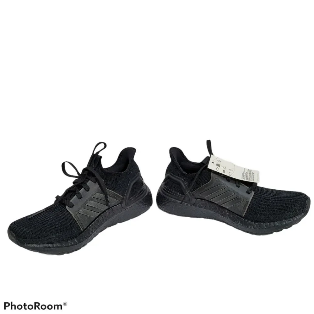 ADIDAS Ultraboost 19 Size 5.5‎
